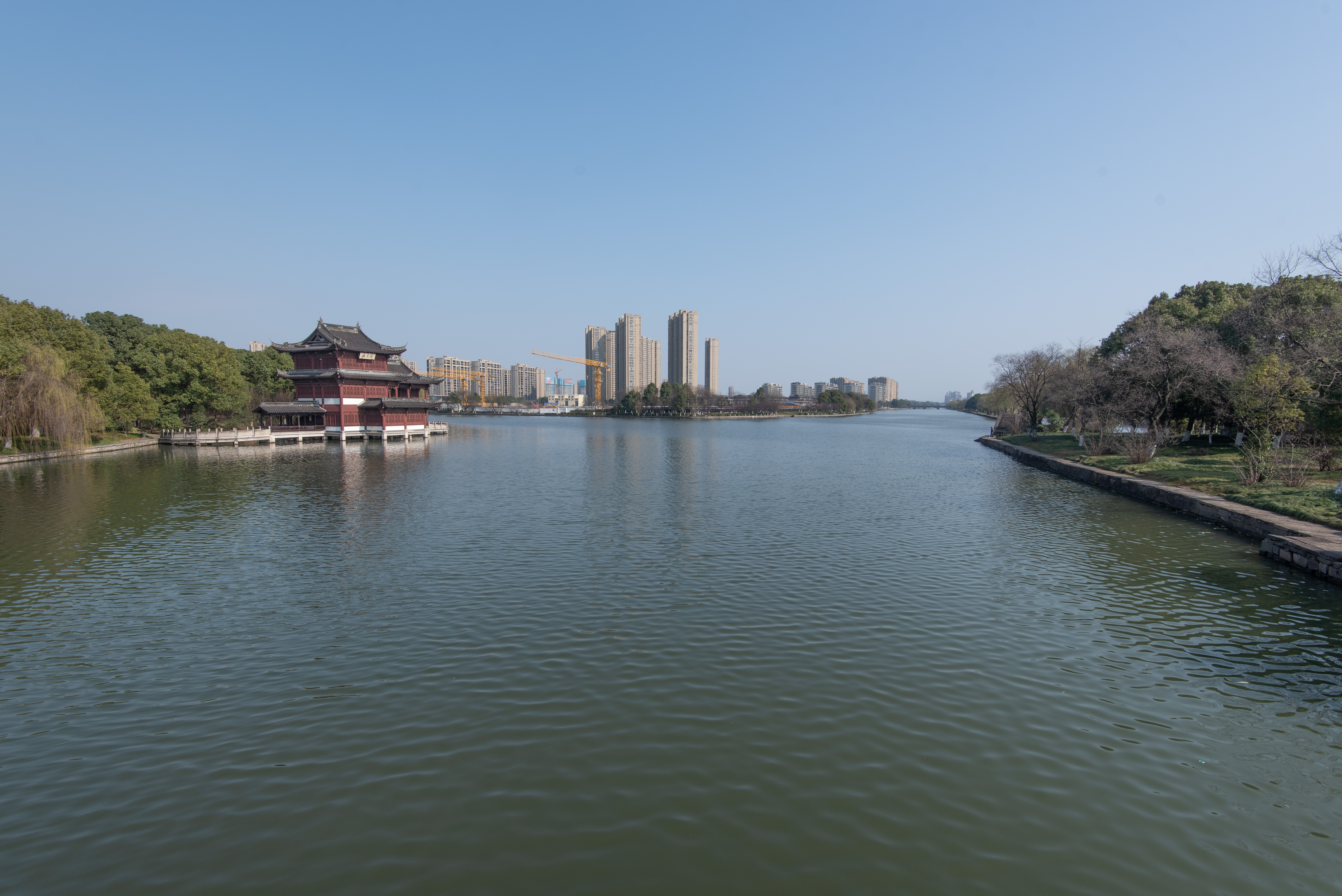 资料图：浙东运河绍兴柯桥河段的资料图